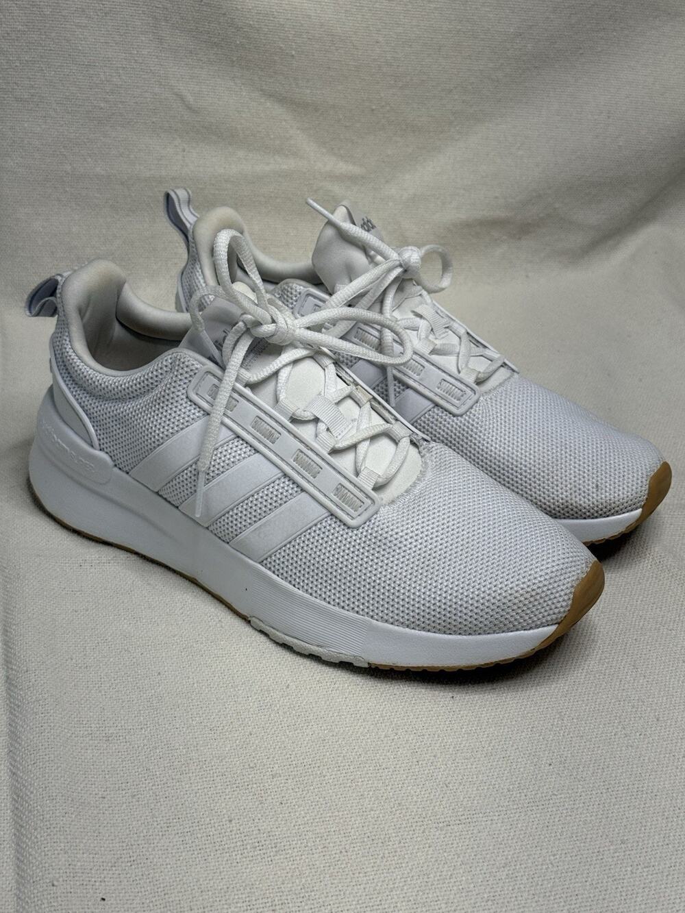 adidas Racer TR21 Triple White Gum Bottom Running GX4207 Women’s Size 9.5